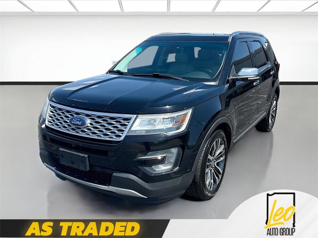 2016 Ford Explorer Platinum in Black — front three-quarter view
