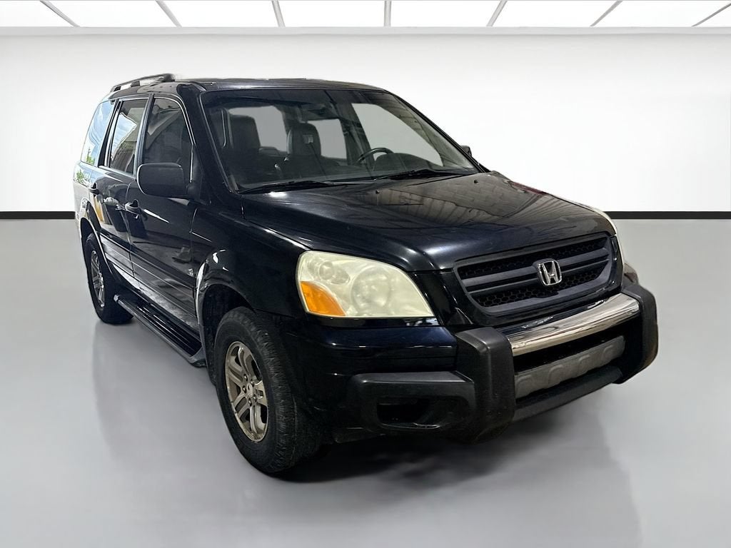 2003 Honda Pilot — interior view