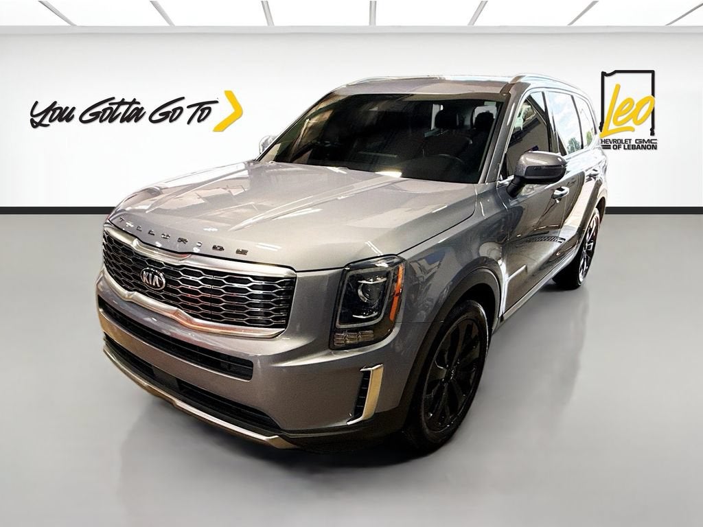 2021 Kia Telluride S in Silver — front three-quarter view