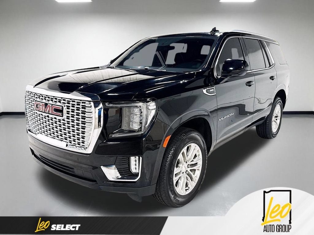 2023 GMC Yukon SLE in Onyx Black — front three-quarter view