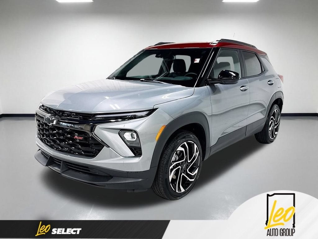 2025 Chevrolet Trailblazer RS in Sterling Gray Metallic — front three-quarter view
